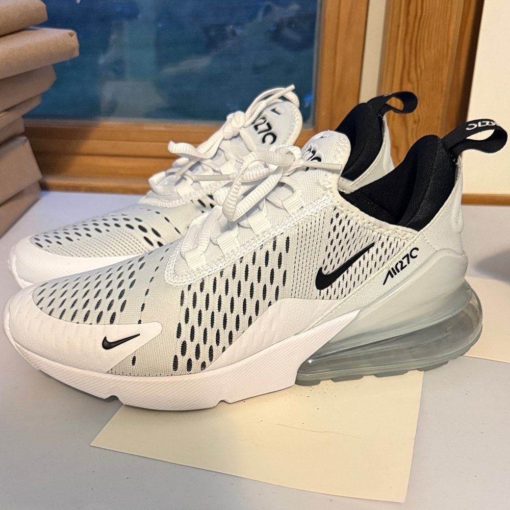 Nike Air Max 270 White and Black Athletic Shoes